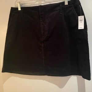 NWT Gap Black Corduroy Skirt, 14/32
